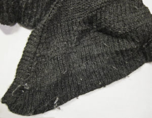 Closeup of the horrible-yarn Faroese shawl